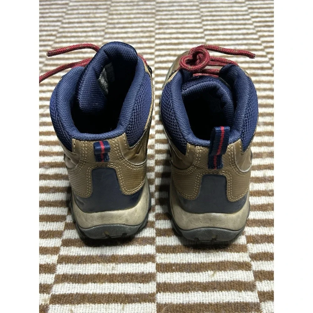 Columbia Newton Ridge Plus II Waterproof Hiking Boots Men's 8 Brown BM3970-234